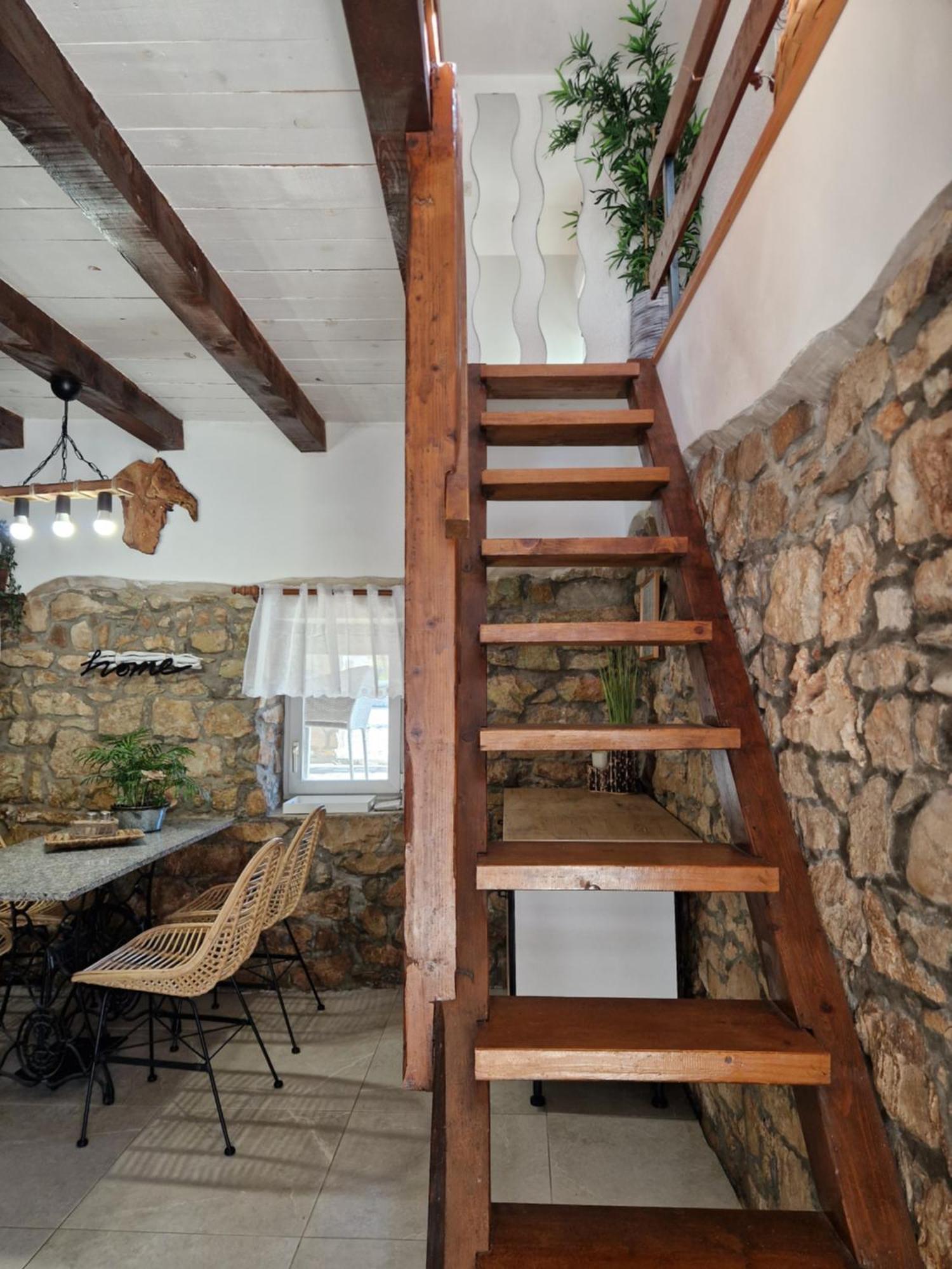 Holiday House Vuki Nedescina Luaran gambar